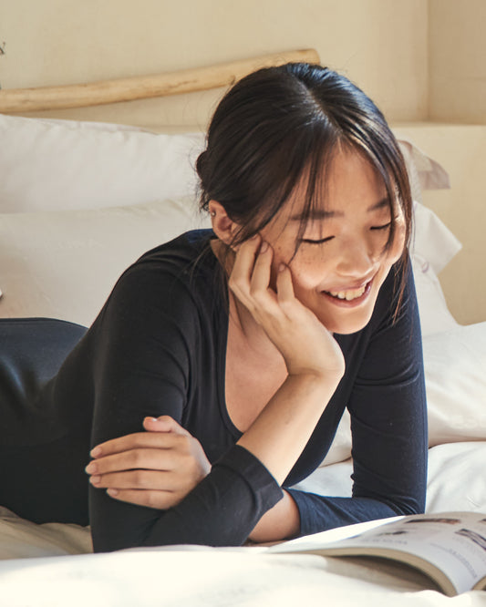 美麗諾_調溫U領 羊毛海藻-女內搭衣